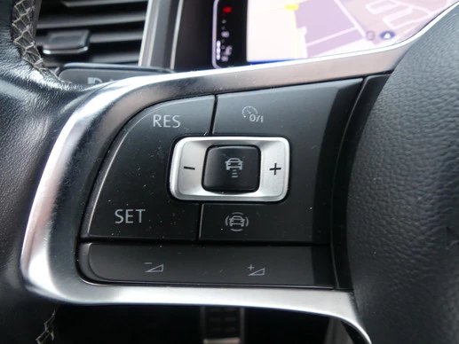 Volkswagen T-Roc - Afbeelding 14 van 21