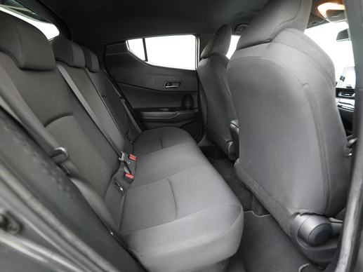 Toyota C-HR - Afbeelding 25 van 30