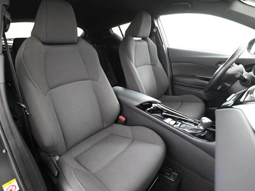 Toyota C-HR - Afbeelding 26 van 30