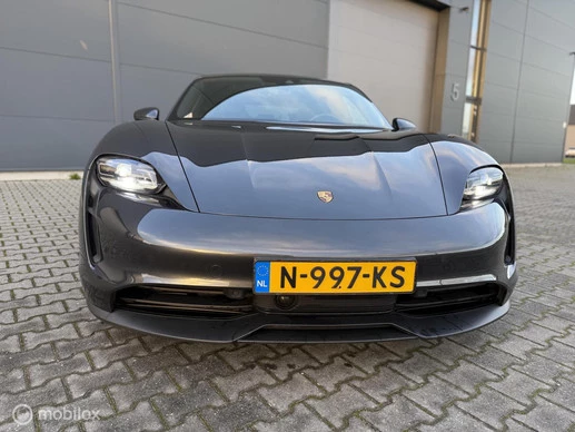 Porsche Taycan - Afbeelding 9 van 26