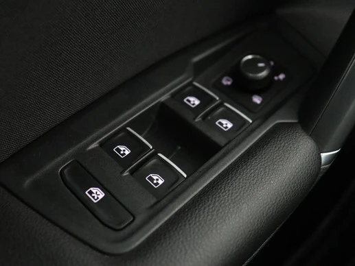 Volkswagen Tiguan - Afbeelding 27 van 30