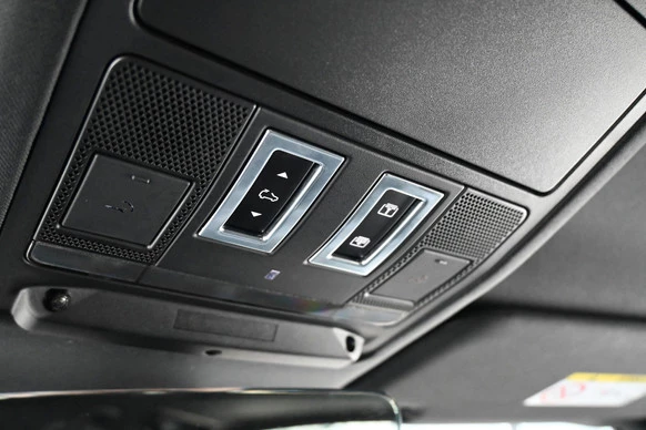 Land Rover Defender - Afbeelding 20 van 30