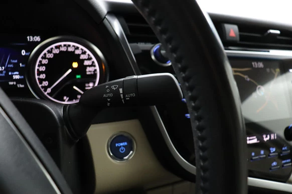 Toyota Camry - Afbeelding 27 van 30