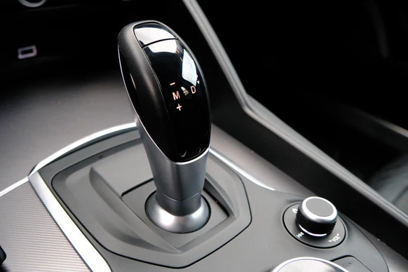 Alfa Romeo Giulia - Afbeelding 22 van 30