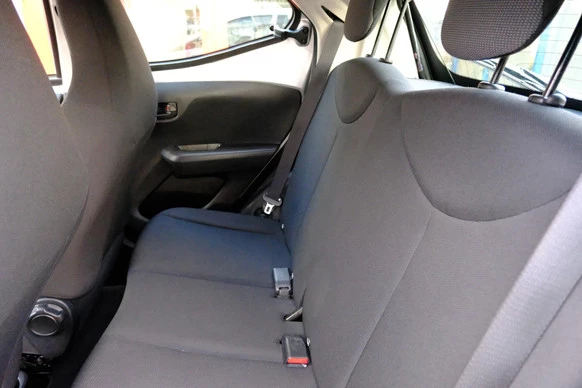 Toyota Aygo - Afbeelding 19 van 27