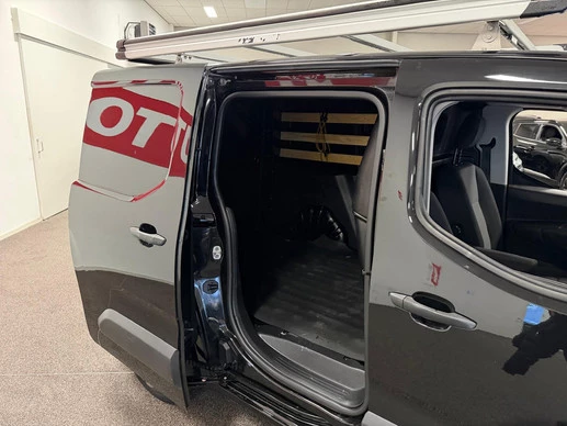 Opel Combo - Afbeelding 13 van 23