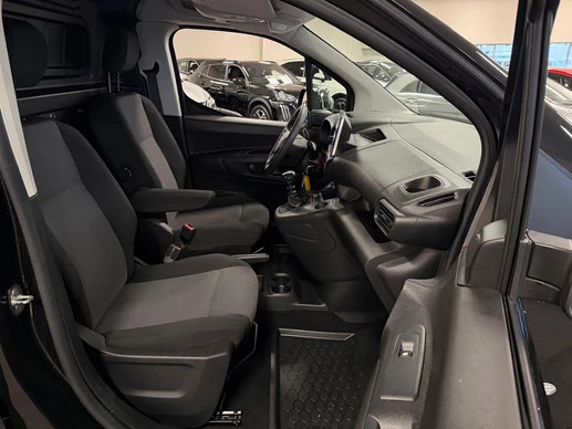 Opel Combo - Afbeelding 14 van 23