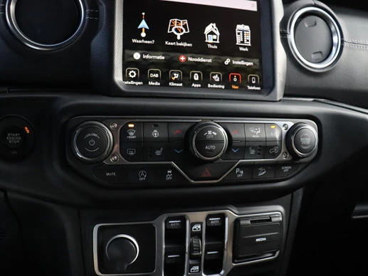 Jeep Wrangler - Afbeelding 23 van 30