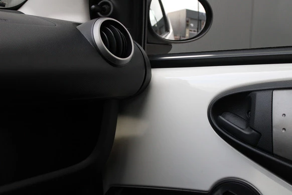 Peugeot 107 - Afbeelding 29 van 30