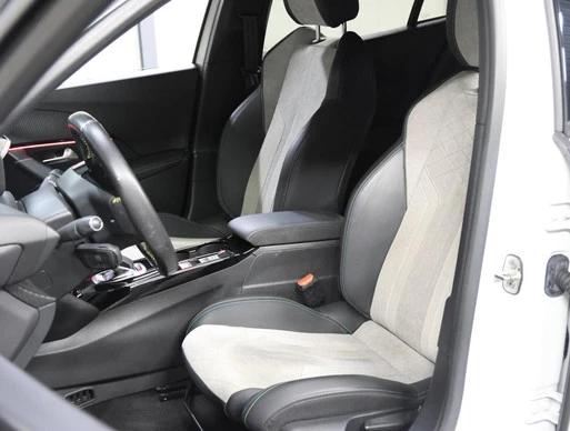 Peugeot e-2008 - Afbeelding 11 van 30