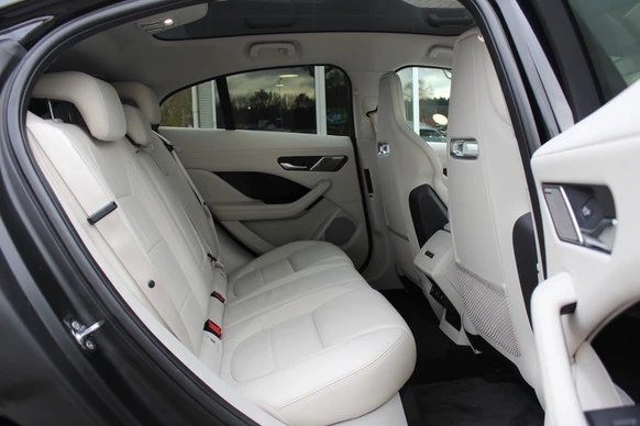 Jaguar I-PACE - Afbeelding 11 van 30