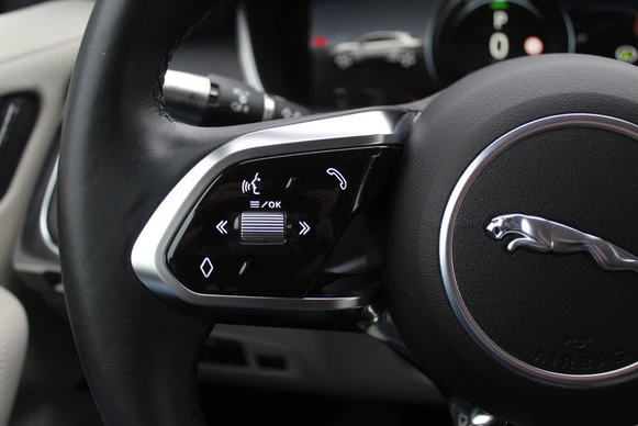 Jaguar I-PACE - Afbeelding 26 van 30