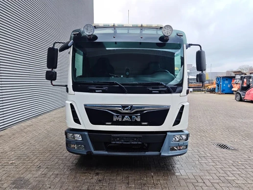 MAN TGL - Afbeelding 8 van 10