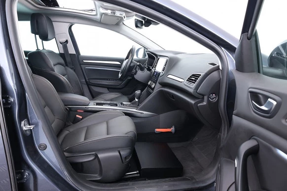 Renault Megane E-Tech - Afbeelding 6 van 30