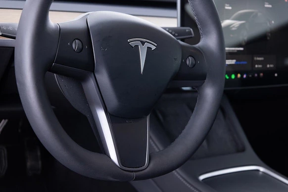 Tesla Model 3 - Afbeelding 12 van 30