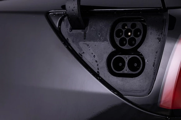 Tesla Model 3 - Afbeelding 21 van 30