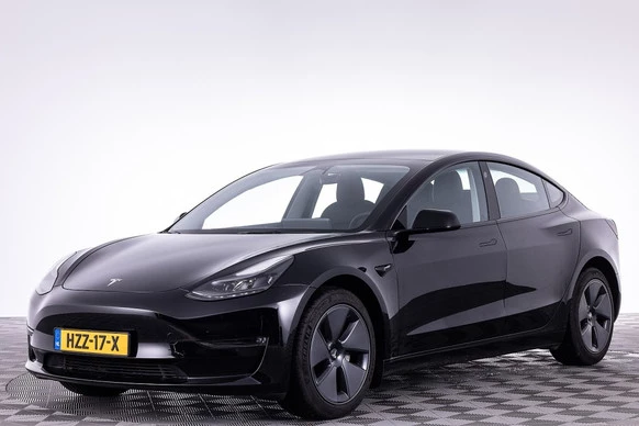 Tesla Model 3 - Afbeelding 27 van 30