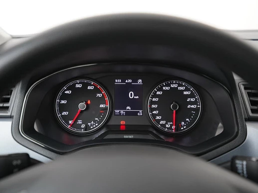 SEAT Arona - Afbeelding 8 van 30