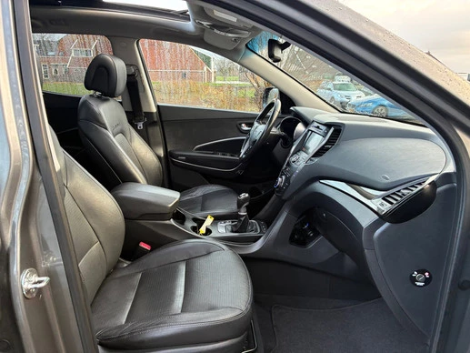 Hyundai Santa Fe - Afbeelding 9 van 30