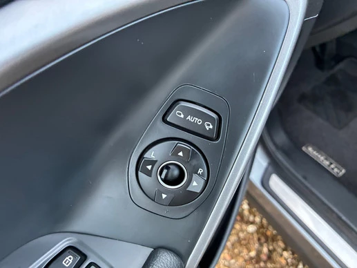 Hyundai Santa Fe - Afbeelding 17 van 30