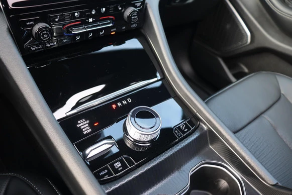 Jeep Grand Cherokee - Afbeelding 12 van 30