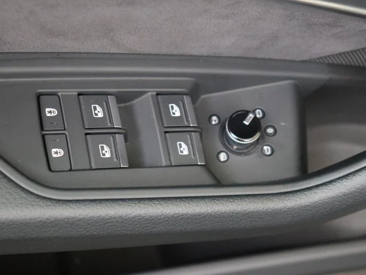 Audi Q8 Sportback e-tron - Afbeelding 18 van 30