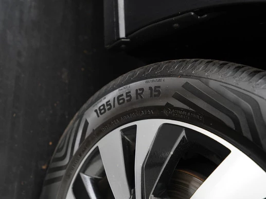 Volkswagen Polo - Afbeelding 27 van 30