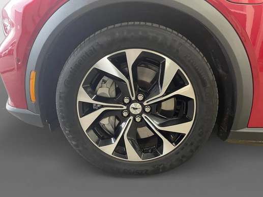 Ford Mustang Mach-E - Afbeelding 7 van 30