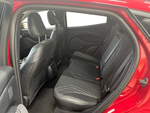 Ford Mustang Mach-E - Afbeelding 13 van 30