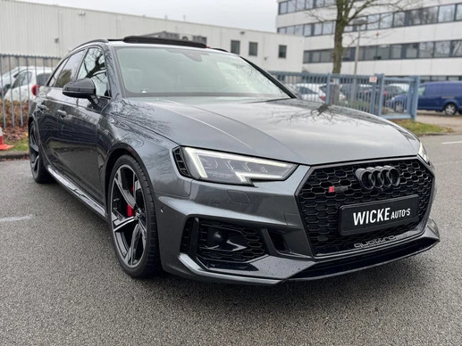 Audi RS4 - Afbeelding 4 van 30