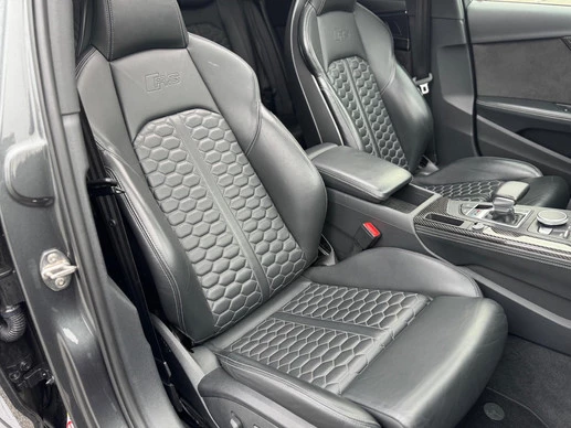Audi RS4 - Afbeelding 9 van 30