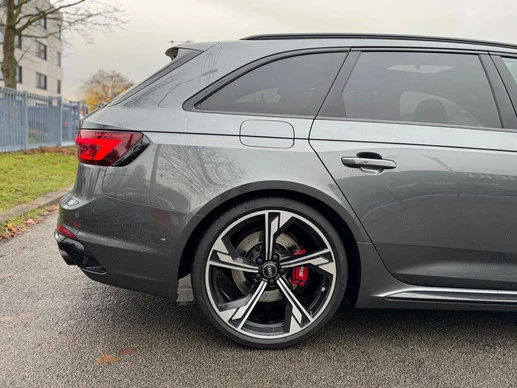 Audi RS4 - Afbeelding 28 van 30