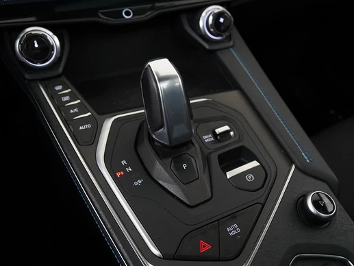 Lynk & Co 01 - Afbeelding 10 van 30