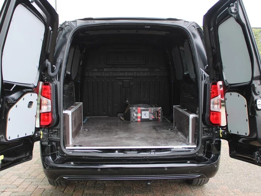 Opel Combo - Afbeelding 9 van 26