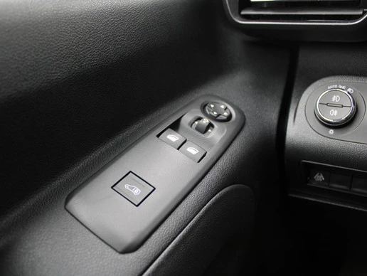 Opel Combo - Afbeelding 21 van 26