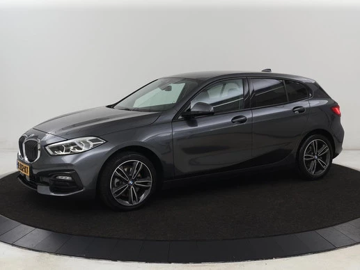 BMW 1 Serie - Afbeelding 1 van 30