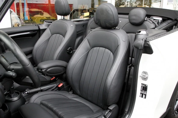 MINI Cooper Cabrio - Afbeelding 19 van 30