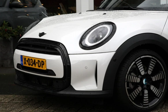 MINI Cooper Cabrio - Afbeelding 28 van 30