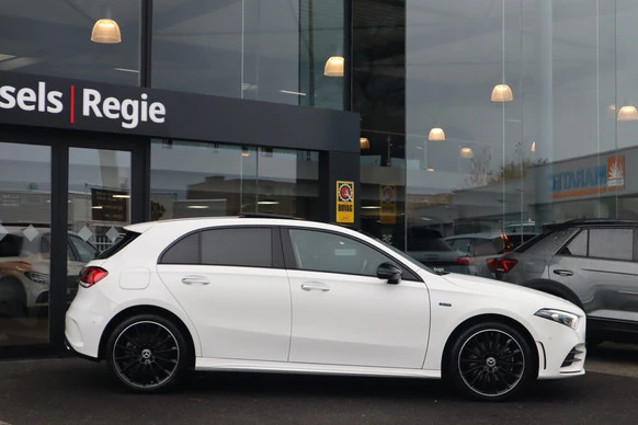 Mercedes-Benz A-Klasse - Afbeelding 3 van 30