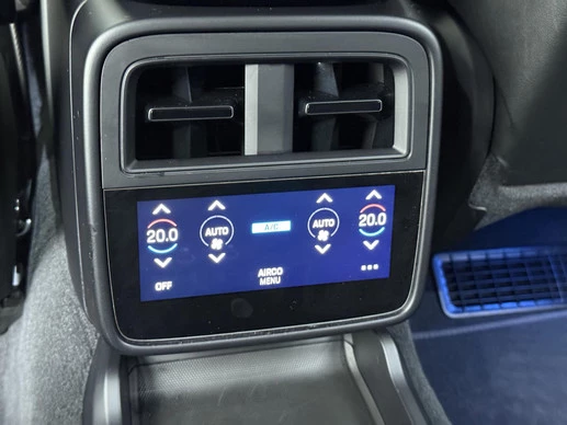 Porsche Taycan - Afbeelding 22 van 30