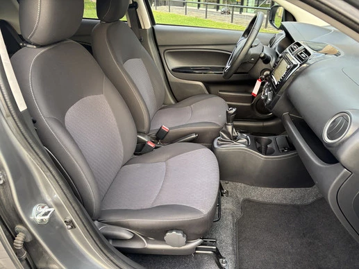 Mitsubishi Space Star - Afbeelding 14 van 30