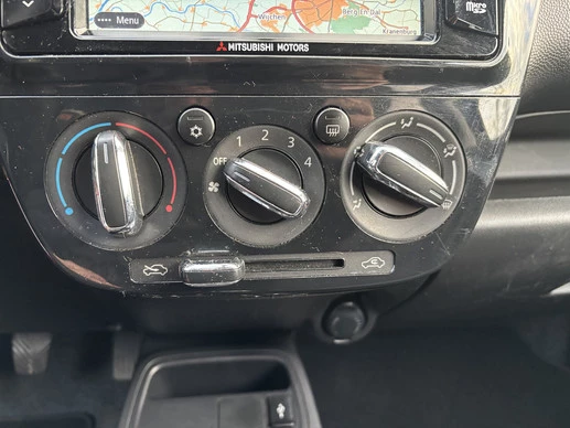 Mitsubishi Space Star - Afbeelding 20 van 30