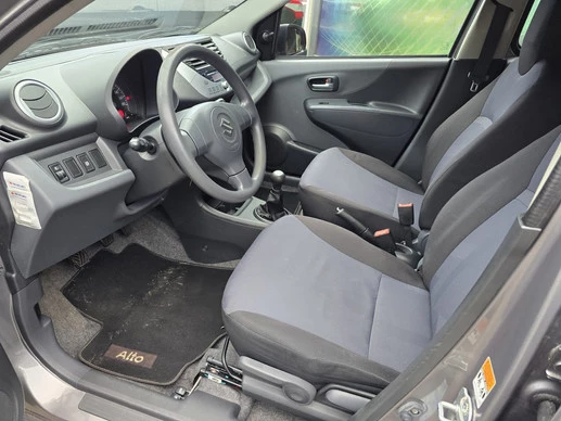 Suzuki Alto - Afbeelding 16 van 30
