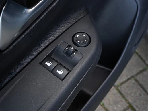 Opel Corsa - Afbeelding 11 van 30