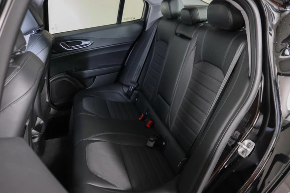 Alfa Romeo Giulia - Afbeelding 5 van 30