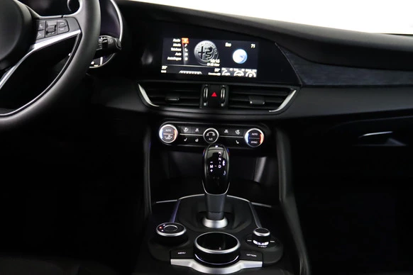 Alfa Romeo Giulia - Afbeelding 7 van 30