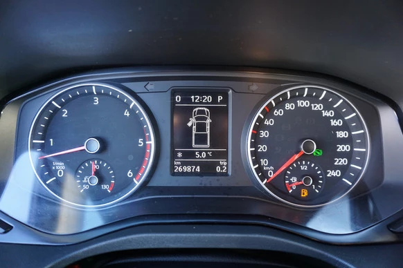 Volkswagen Amarok - Afbeelding 22 van 30