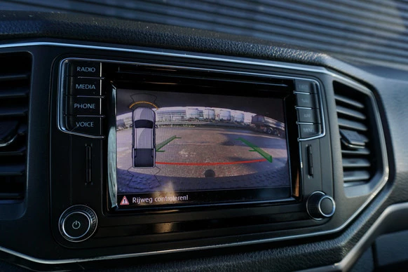 Volkswagen Amarok - Afbeelding 23 van 30