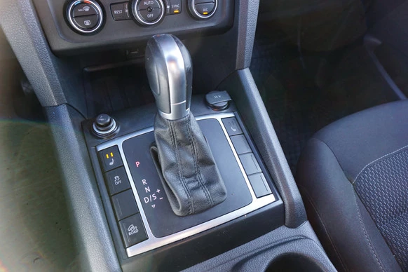 Volkswagen Amarok - Afbeelding 28 van 30