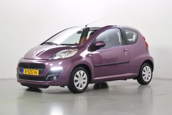 Peugeot 107 - Afbeelding 1 van 24